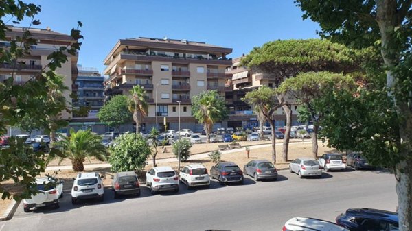 appartamento in vendita a Roma in zona Ostia