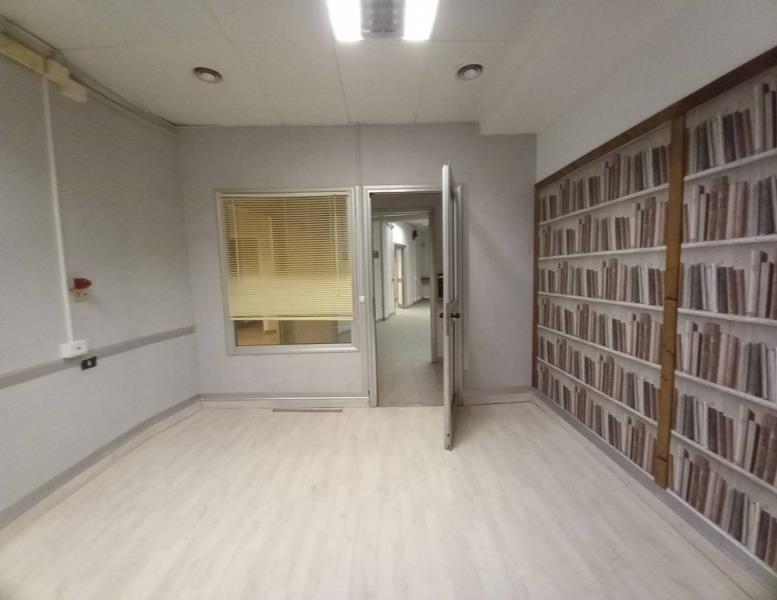 negozio in vendita a Roma in zona Monte Sacro/Talenti