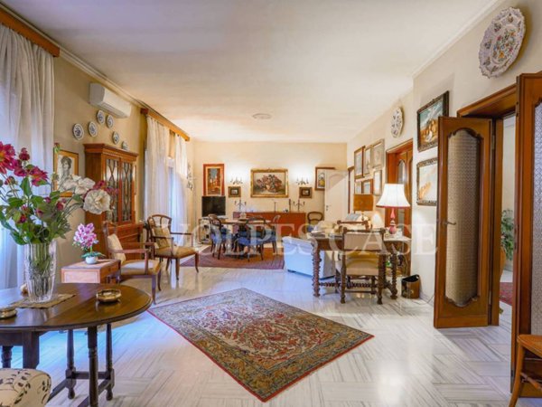 appartamento in vendita a Roma in zona Nomentano