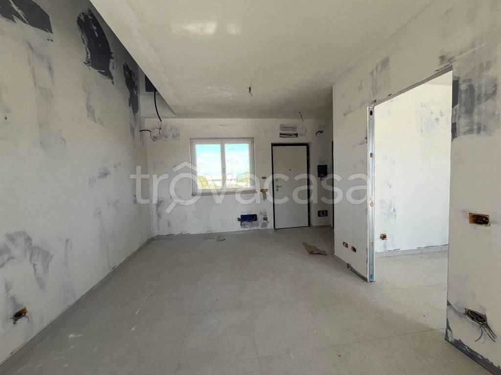 appartamento in vendita a Roma in zona Acilia