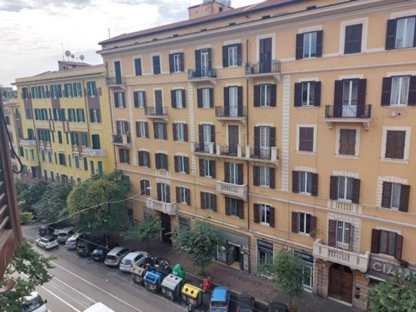 appartamento in vendita a Roma in zona Esquilino