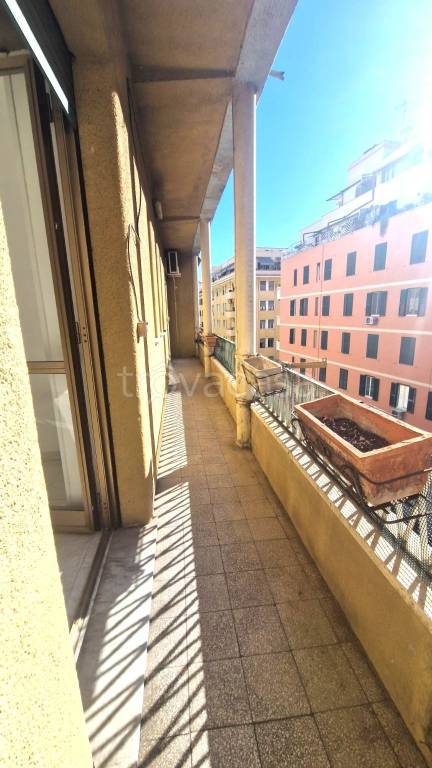 appartamento in vendita a Roma in zona Tuscolano