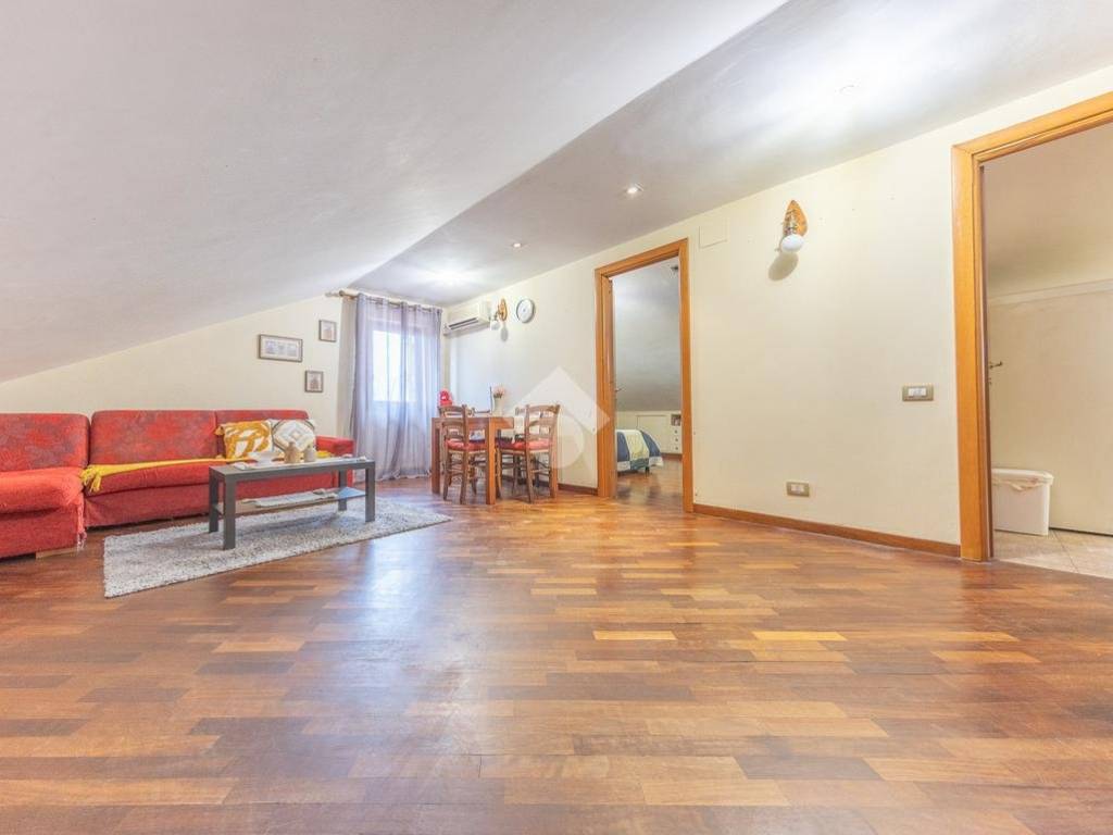 appartamento in vendita a Roma in zona Tor Vergata/Torrenova