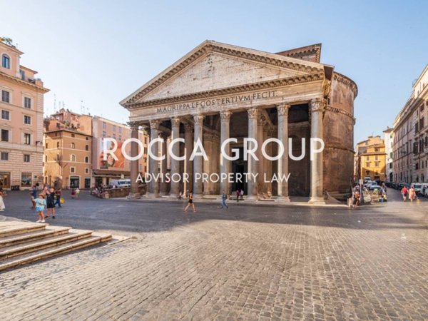 negozio in vendita a Roma in zona Centro Storico