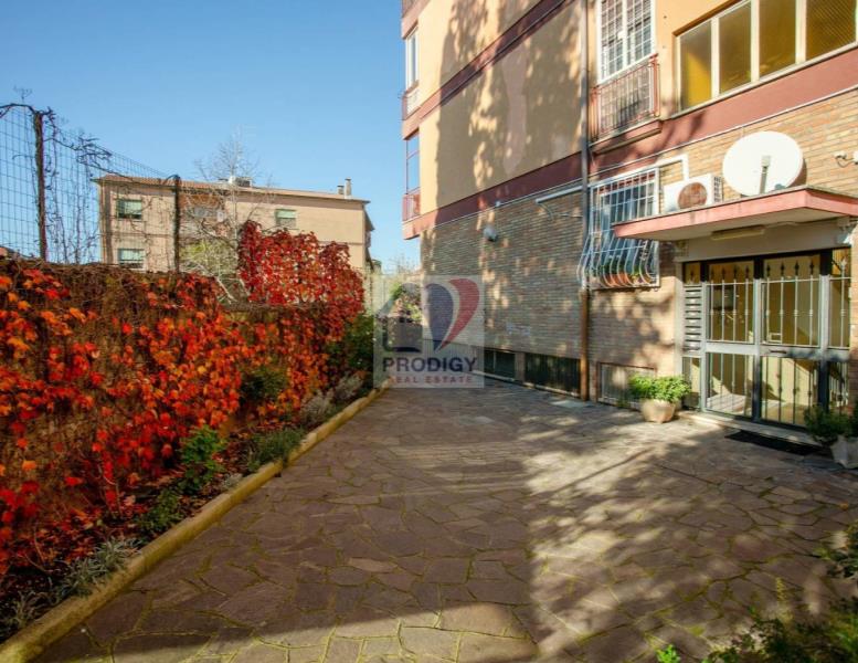 appartamento in vendita a Roma in zona Acilia