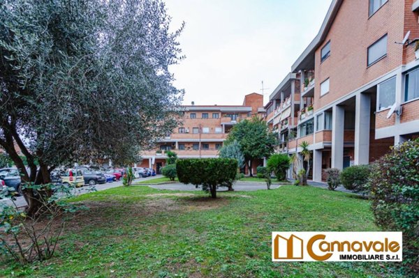 appartamento in vendita a Roma in zona Acilia