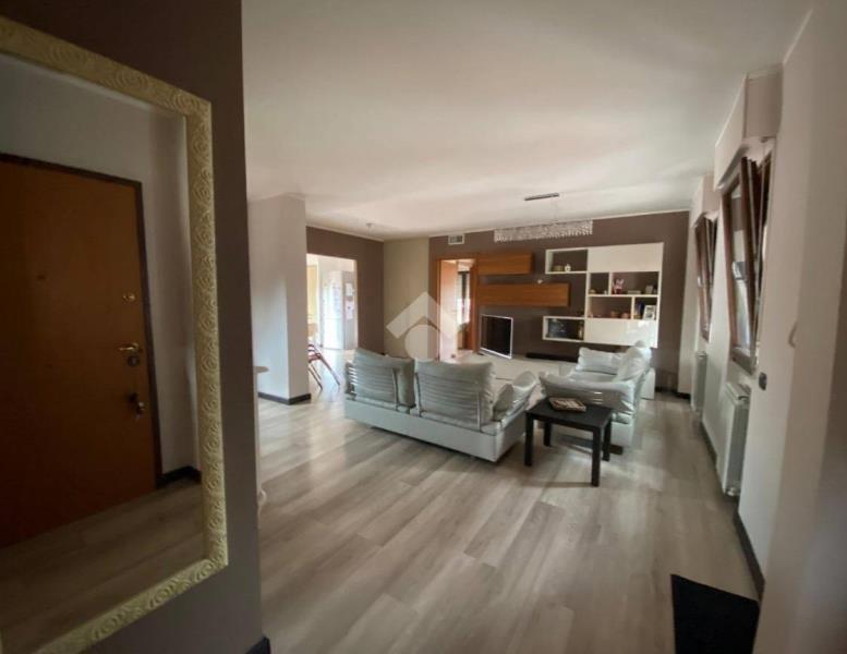 appartamento in vendita a Roma in zona Torre Gaia