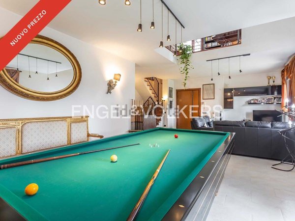 casa indipendente in vendita a Roma in zona Massimina/Casal Lumbroso