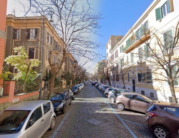 appartamento in vendita a Roma in zona Esquilino