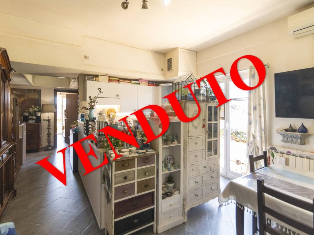 appartamento in vendita a Roma in zona Casal Palocco