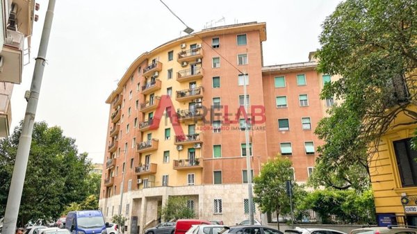 appartamento in vendita a Roma in zona Nomentano