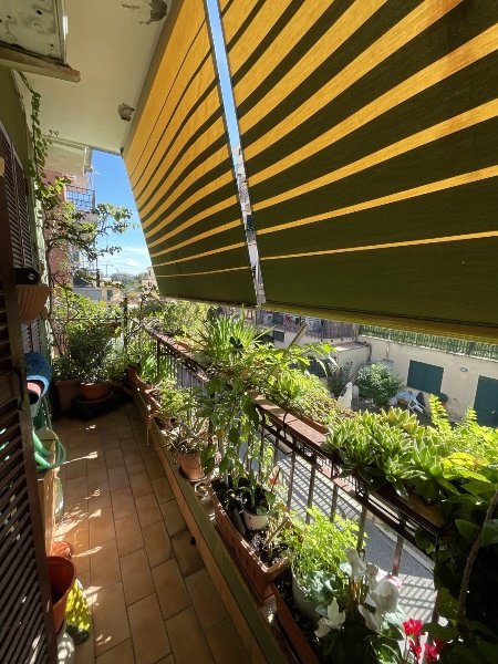 appartamento in vendita a Roma in zona Colle del Sole