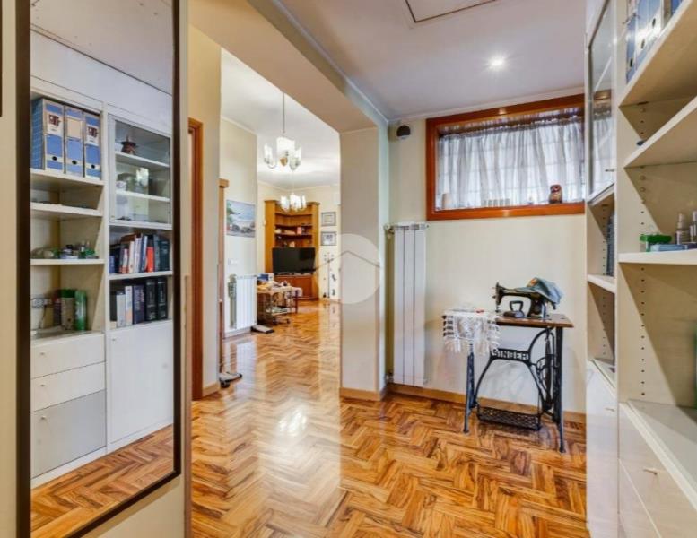 appartamento in vendita a Roma in zona Monte Sacro/Talenti