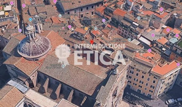 appartamento in vendita a Roma in zona Parione/Sant'Eustachio