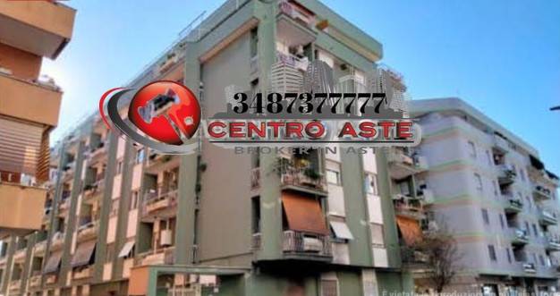 appartamento in vendita a Roma in zona Ostia