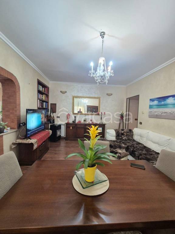 appartamento in vendita a Roma in zona Dragona/Bagnoletto