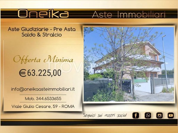 appartamento in vendita a Roma in zona Finocchio