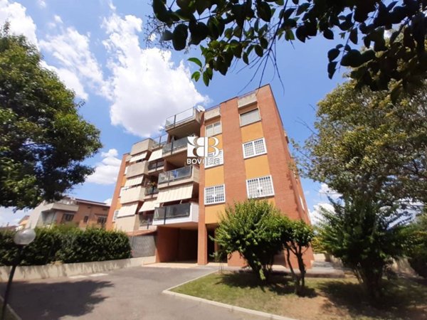 appartamento in vendita a Roma in zona Prenestino-Centocelle