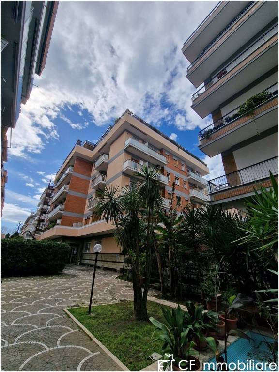 appartamento in vendita a Roma in zona Ostia