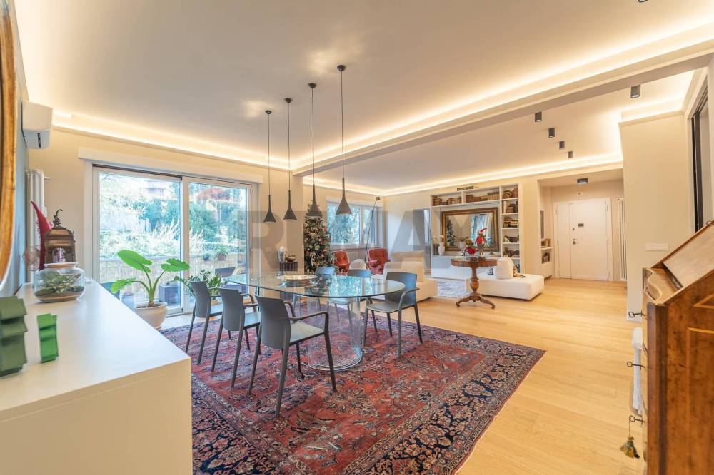 appartamento in vendita a Roma