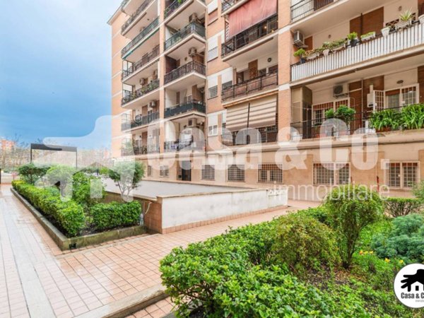 appartamento in vendita a Roma in zona Monte Sacro/Talenti