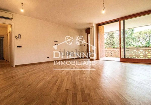 appartamento in vendita a Roma in zona Grottarossa