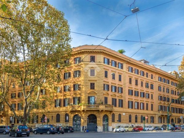 appartamento in vendita a Roma in zona Rione Prati
