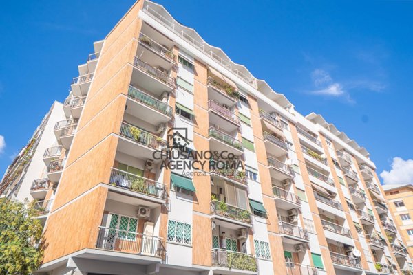 appartamento in vendita a Roma in zona Appio Latino