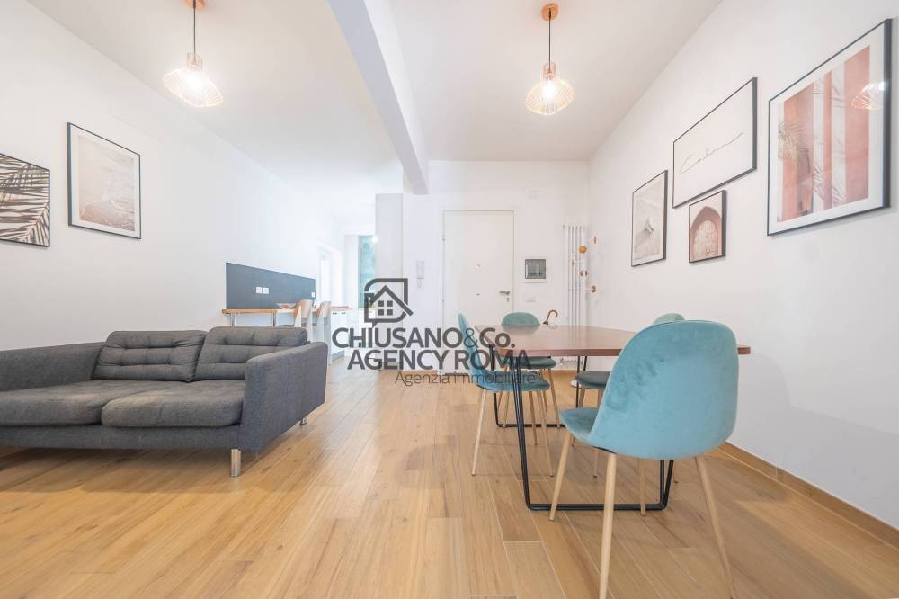 appartamento in vendita a Roma in zona Appio Latino