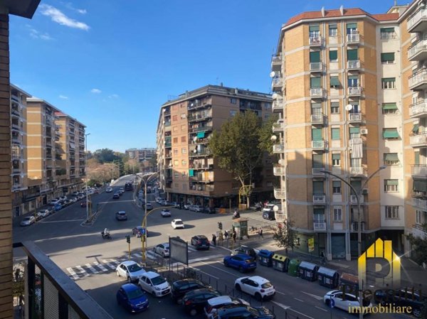 appartamento in vendita a Roma in zona Portuense