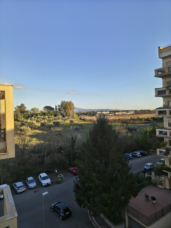 appartamento in vendita a Roma in zona Vigna Murata