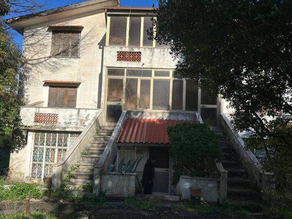 casa indipendente in vendita a Roma in zona Trigoria