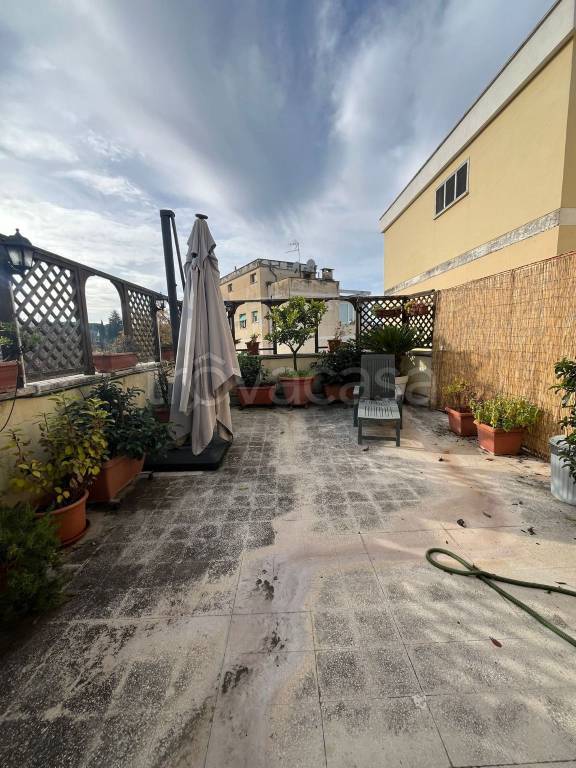 appartamento in vendita a Roma in zona Labaro