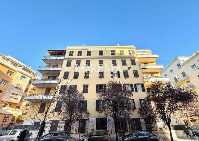 appartamento in vendita a Roma in zona Gianicolense