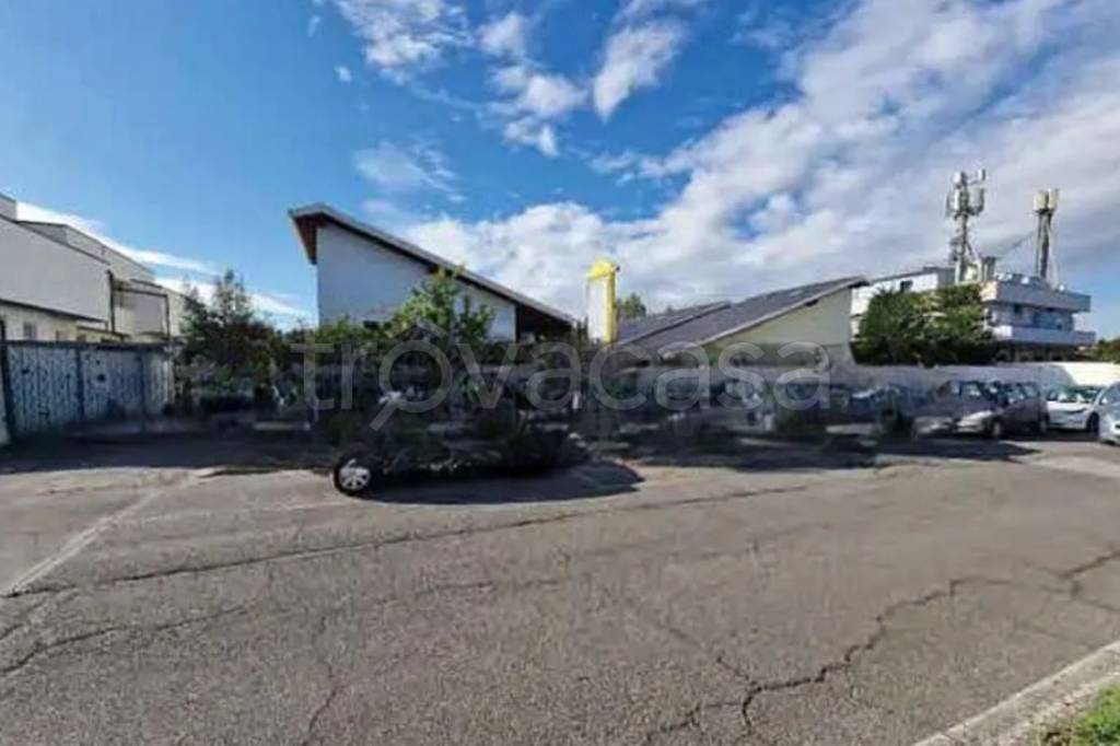 appartamento in vendita a Roma in zona Infernetto