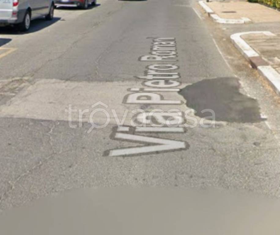 appartamento in vendita a Roma in zona Infernetto