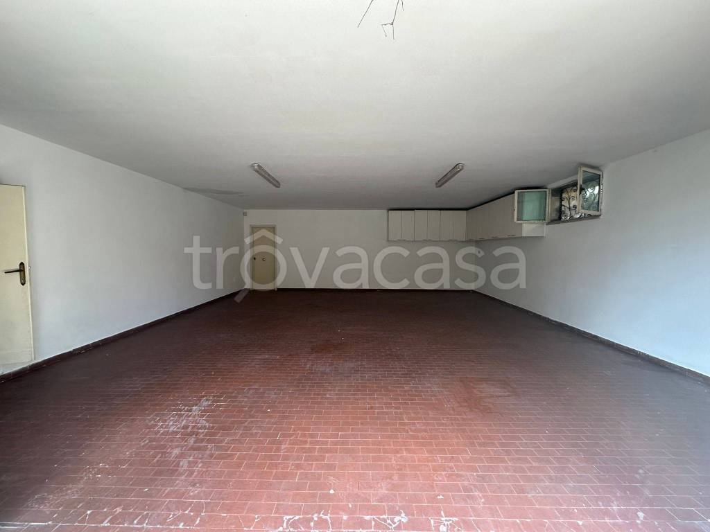 casa indipendente in vendita a Roma in zona Massimina/Casal Lumbroso