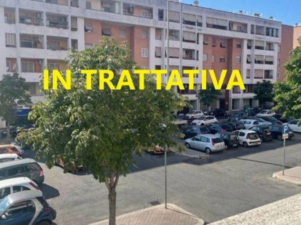 appartamento in vendita a Roma in zona Casal Monastero