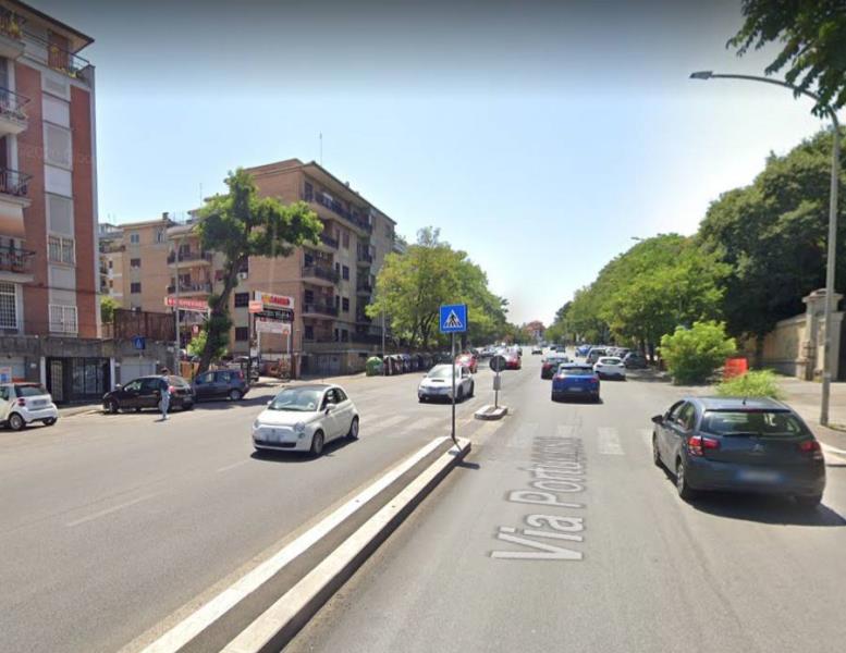 negozio in vendita a Roma in zona Portuense