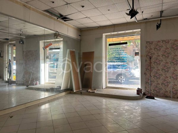 negozio in vendita a Roma in zona Ostiense