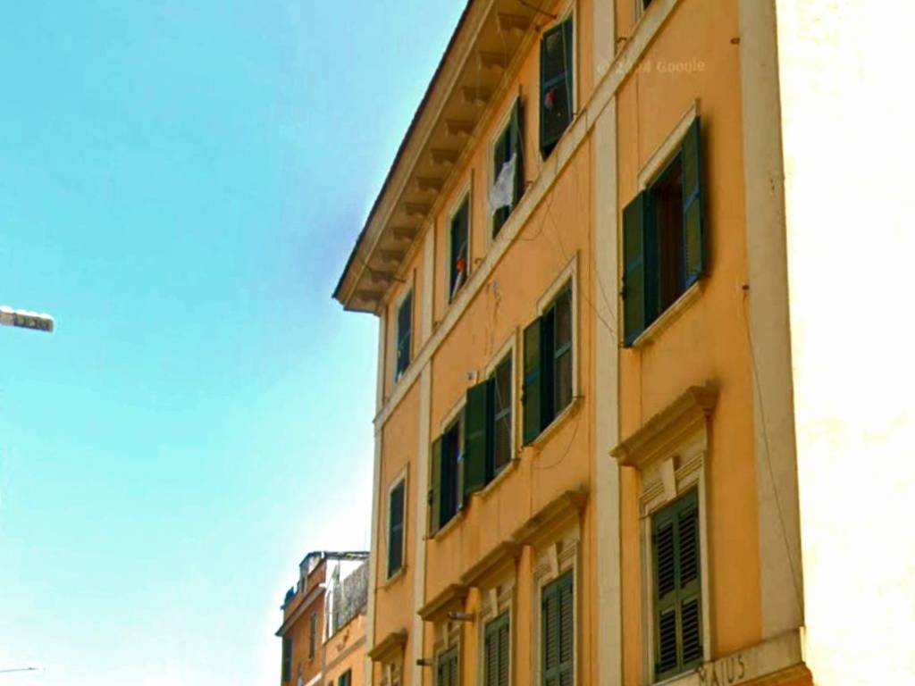 appartamento in vendita a Roma in zona Tuscolano