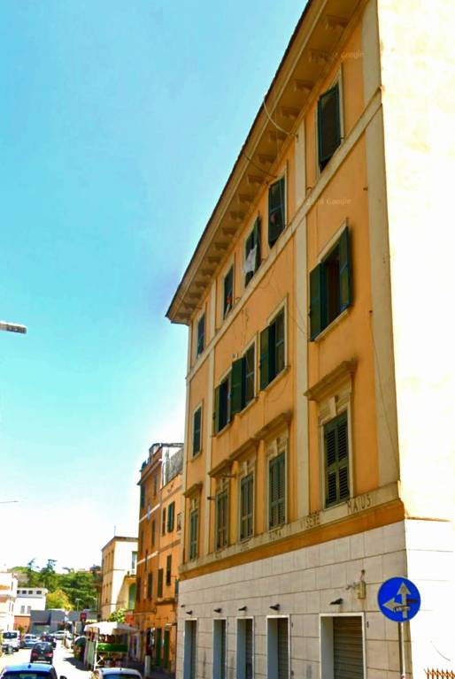 appartamento in vendita a Roma in zona Tuscolano