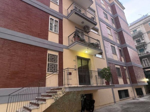 appartamento in vendita a Roma in zona Portuense