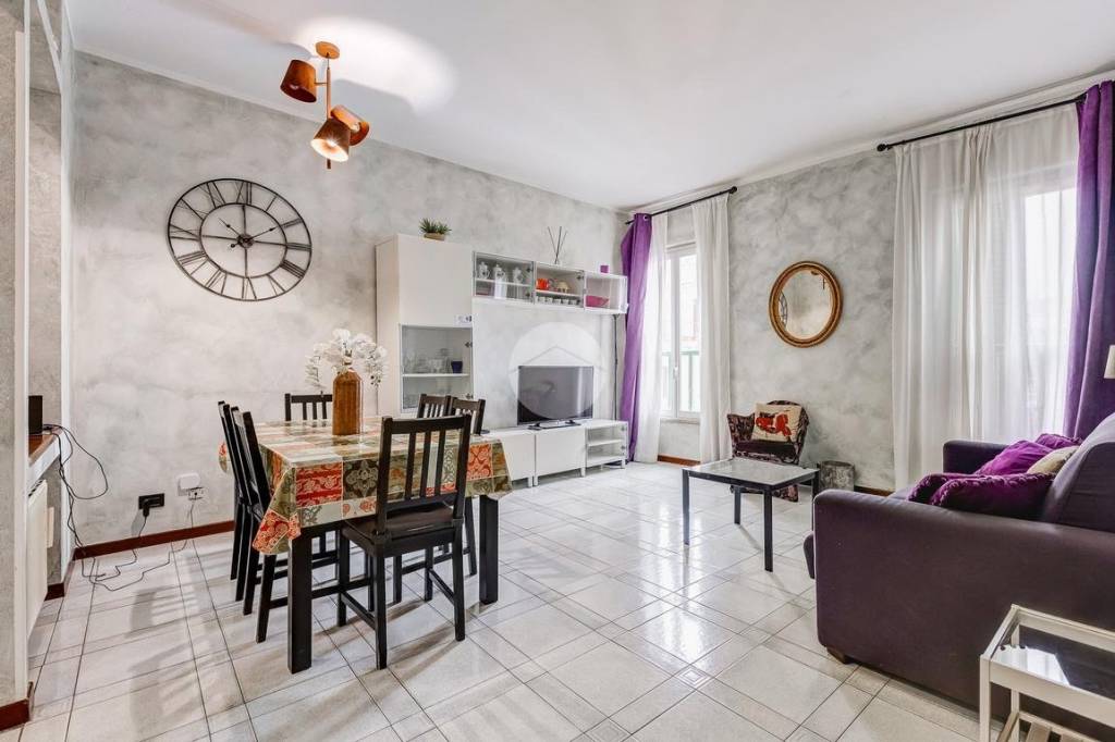 appartamento in vendita a Roma in zona Castro Pretorio