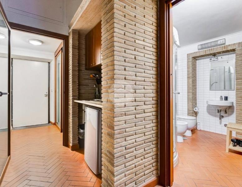 appartamento in vendita a Roma in zona Trastevere