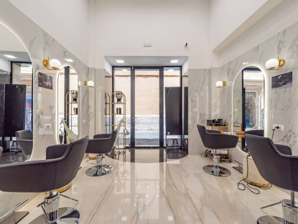 negozio in vendita a Roma in zona Campo Marzio