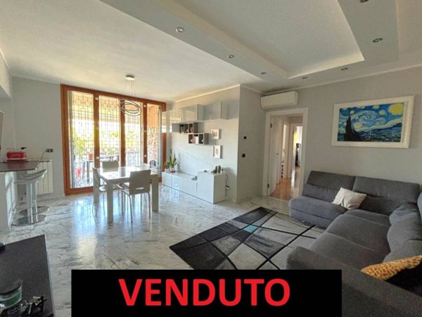 appartamento in vendita a Roma in zona Ostiense