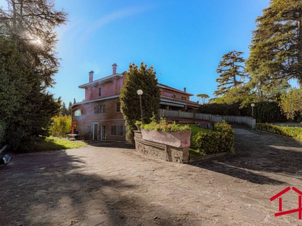 casa indipendente in vendita a Roma in zona Olgiata