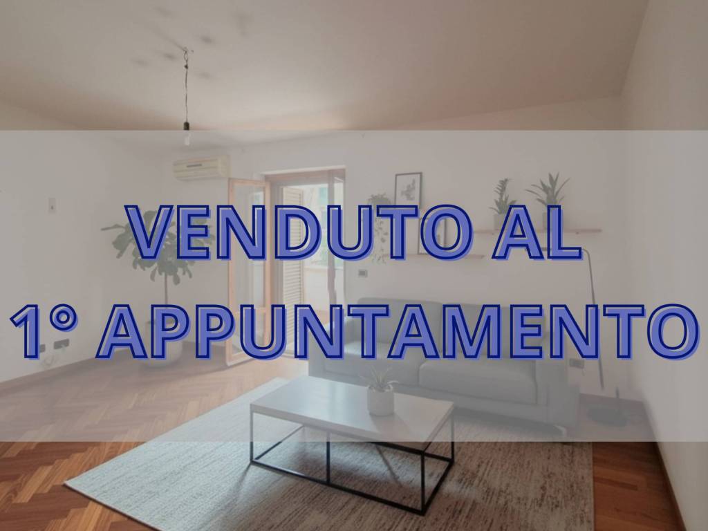 appartamento in vendita a Roma in zona Settecamini