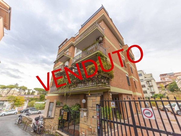 appartamento in vendita a Roma in zona Nomentano